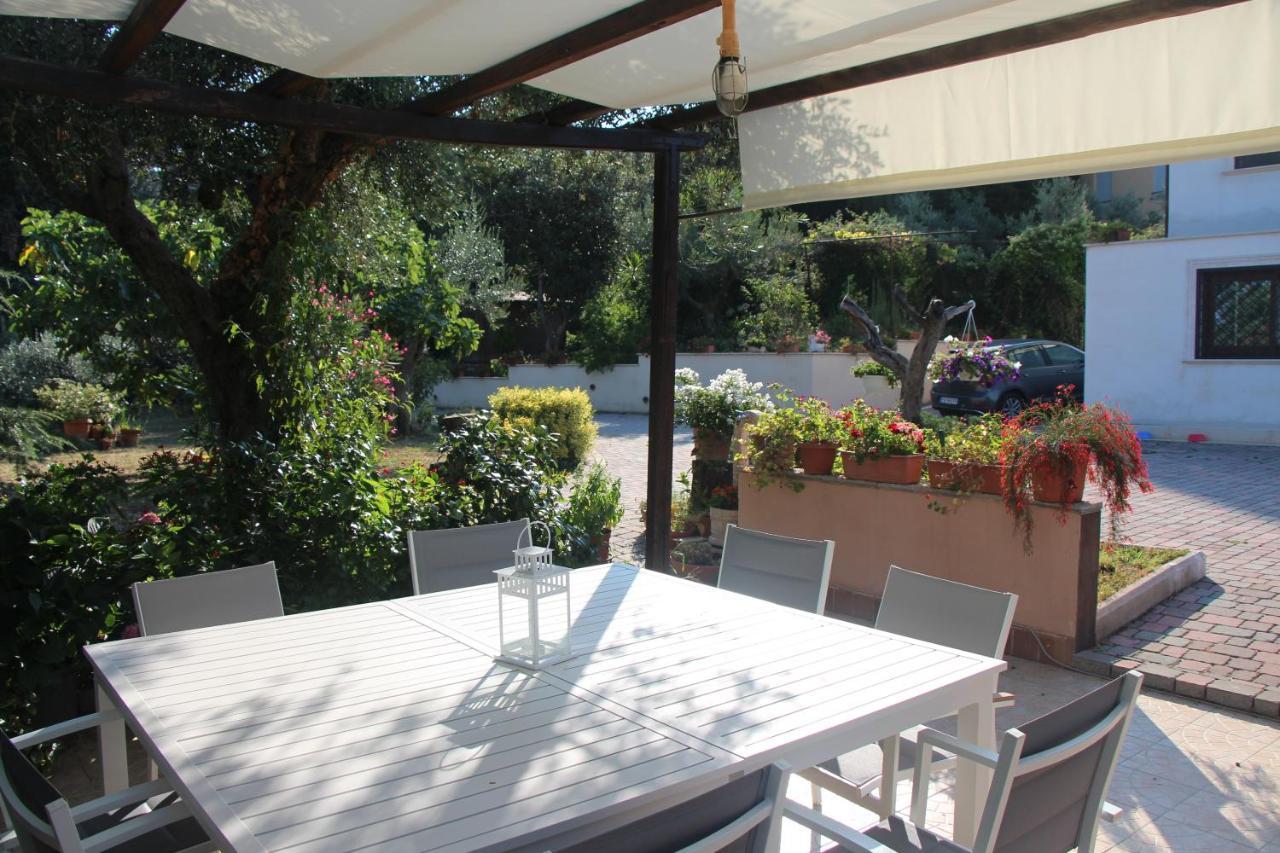 B&B La Terrazza Di ฟรัสกาตี ภายนอก รูปภาพ