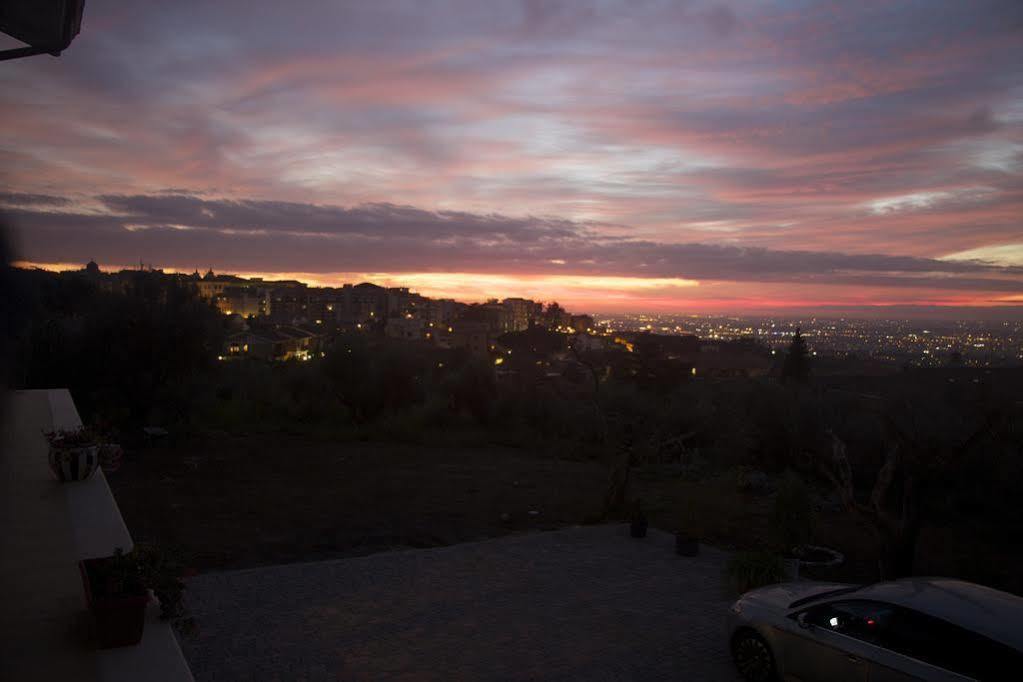 B&B La Terrazza Di ฟรัสกาตี ภายนอก รูปภาพ