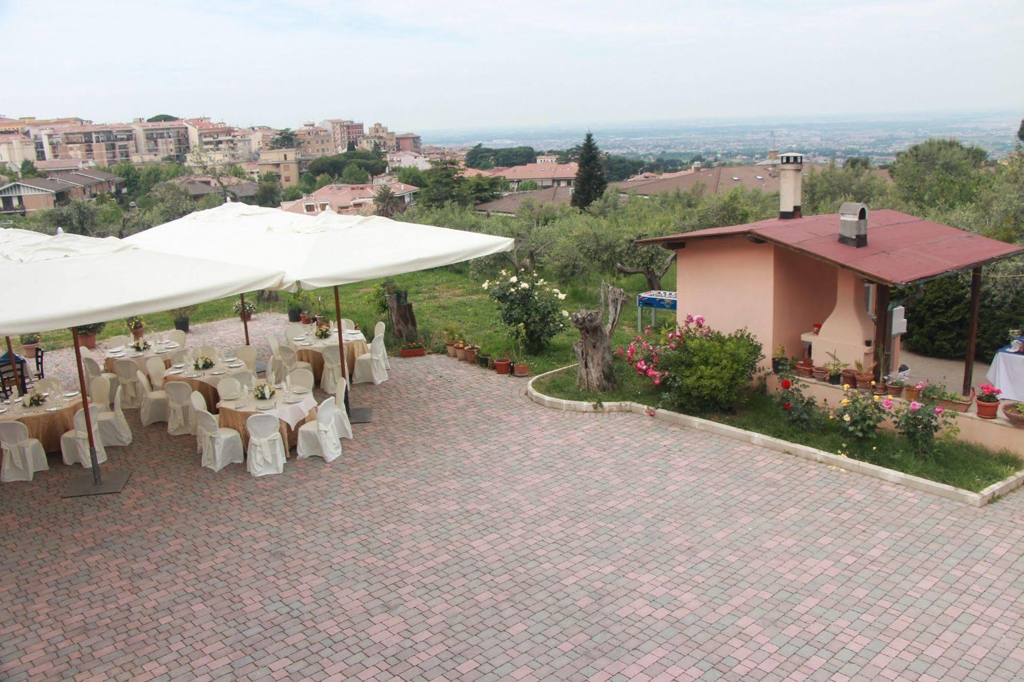 B&B La Terrazza Di ฟรัสกาตี ภายนอก รูปภาพ
